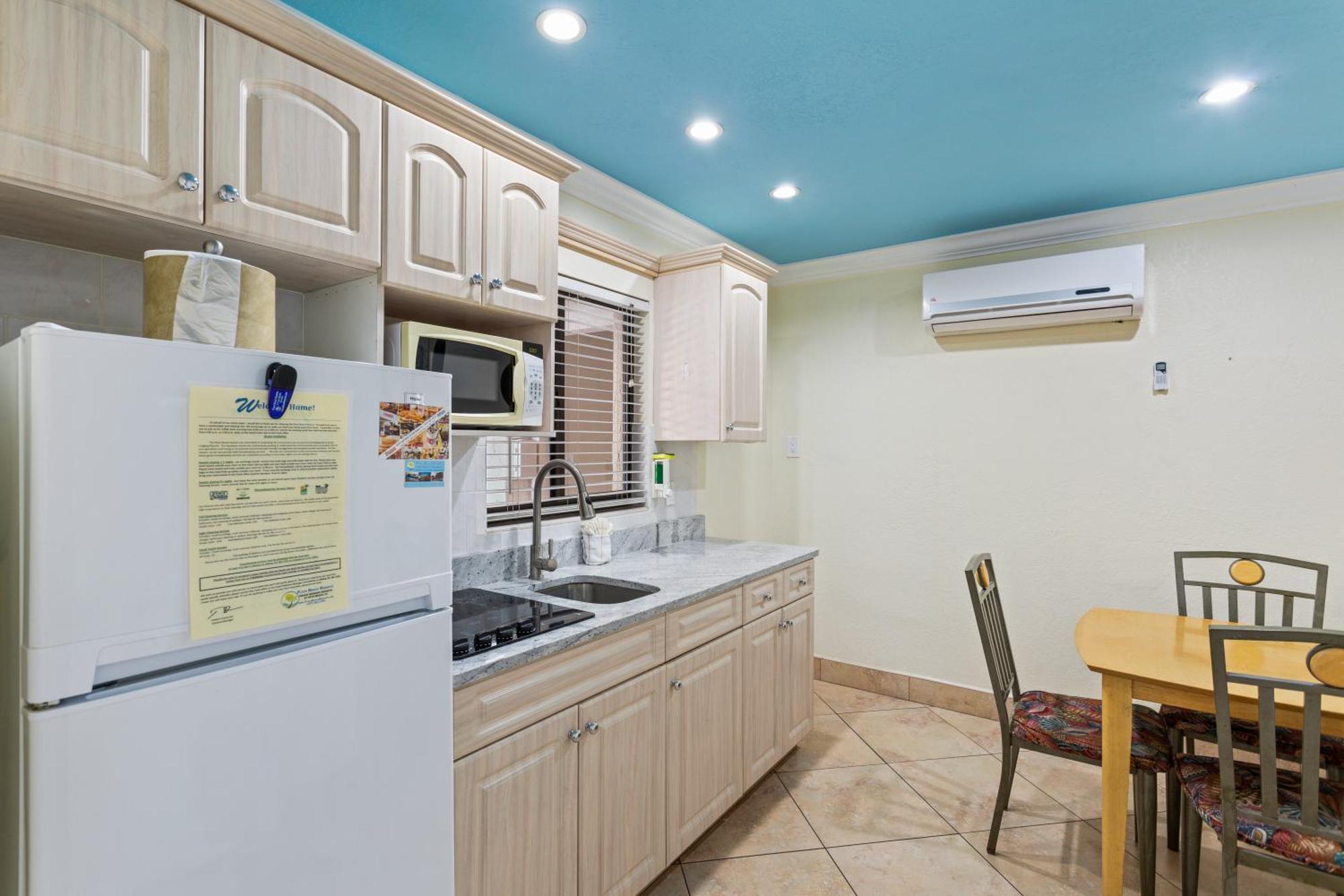 Bayview Plaza Waterfront Resort Сейнт Пийт Бийч Стая снимка