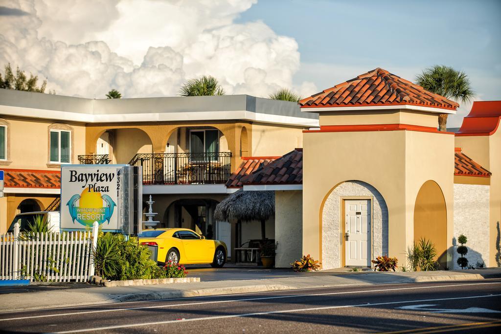 Bayview Plaza Waterfront Resort Сейнт Пийт Бийч Екстериор снимка