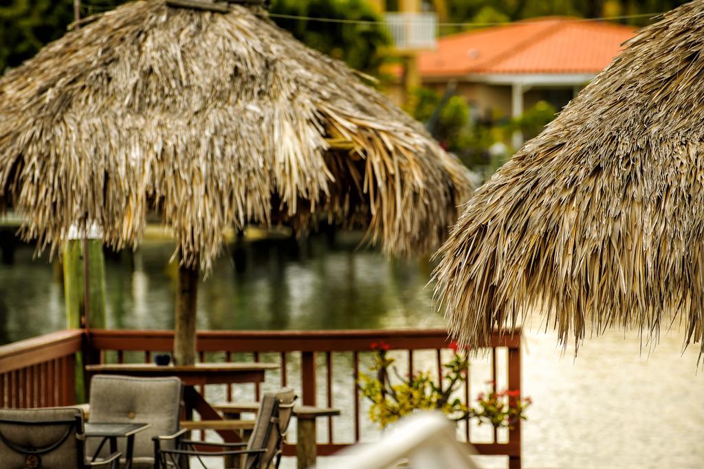 Bayview Plaza Waterfront Resort Сейнт Пийт Бийч Екстериор снимка